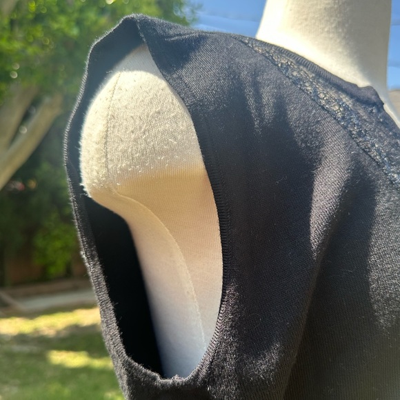 Bought in Paris! No damage 70% Viscose 30% Nylon - Picture 3 of 6